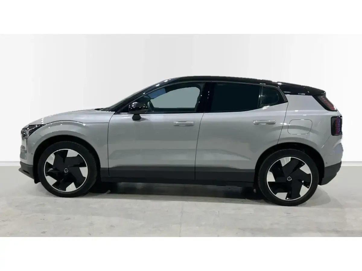 Usado Volvo EX30 Ultra 200 kW (272 CV) 2024 Gris SUV