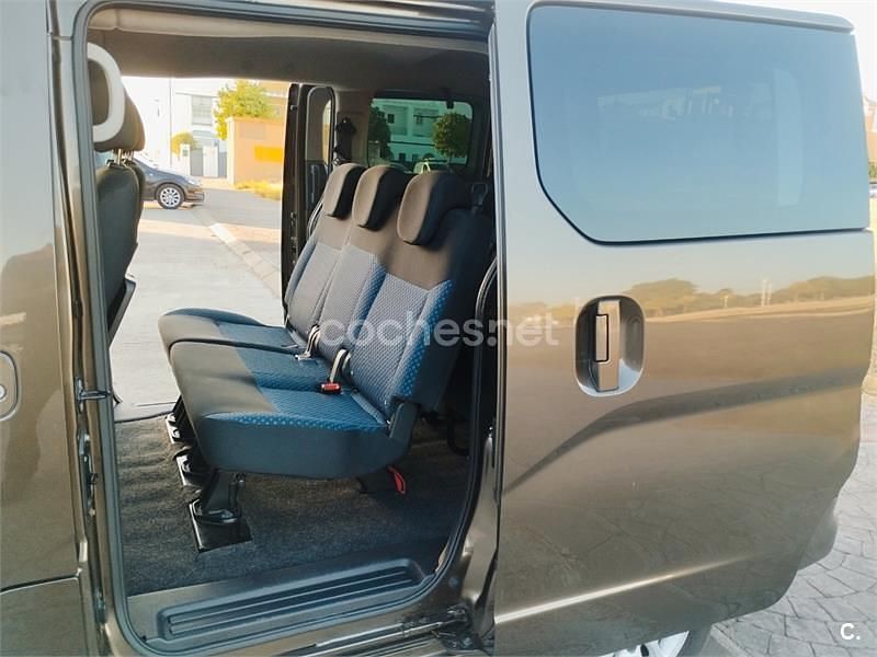 Usado Nissan Evalia 110 CV (80 kW) 2016 Marrón Monovolumen