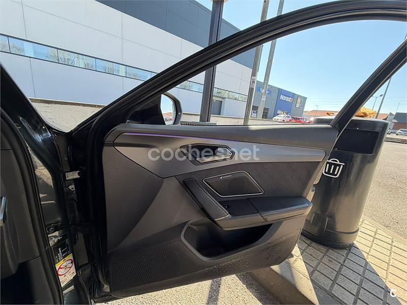 Usado Cupra Formentor 150 CV (110 kW) 2024 Gris / plata SUV