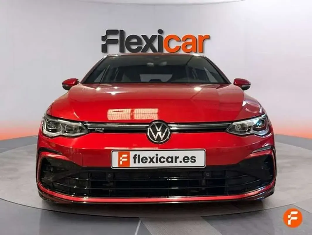 Usado VW Golf VII R-line 150 CV (110 kW) 2021 Rojo Utilitario