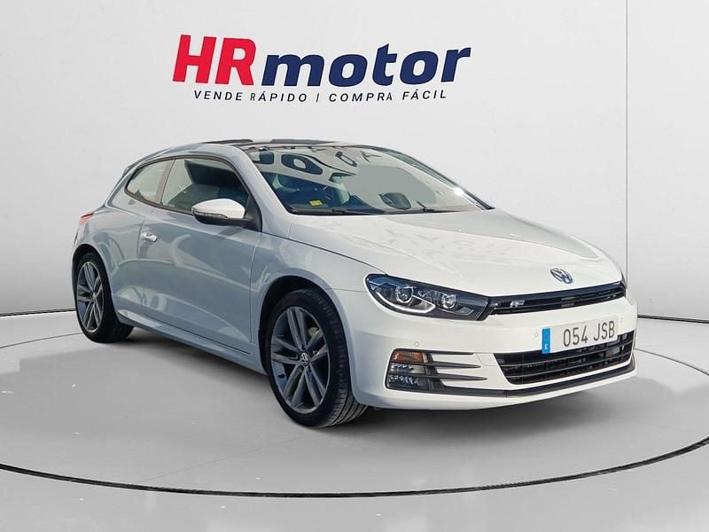 Usado VW Scirocco R-line 125 CV (91 kW) 2015 Gris Coupe