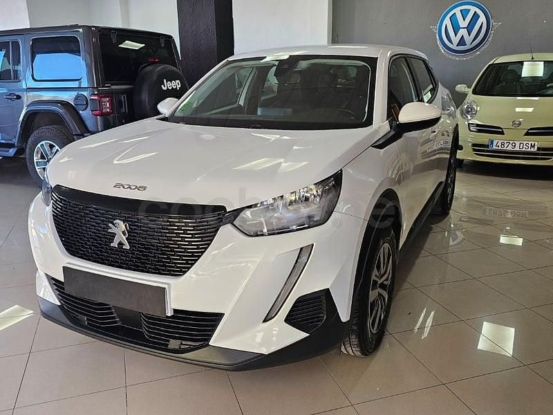 Usado Peugeot 2008 Active 110 CV (80 kW) 2022 Blanco SUV