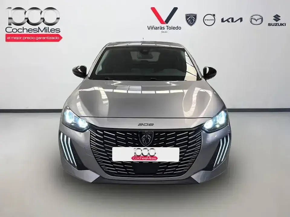 Usado Peugeot 208 Style 110 CV (80 kW) 2025 Gris Utilitario
