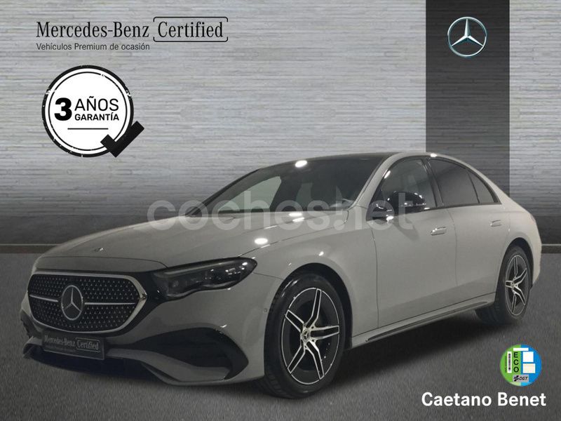 Gris / plata Usado 2024 Mercedes E220 Berlina | 72.900 € (Un poco caro) - Imagen 1/4