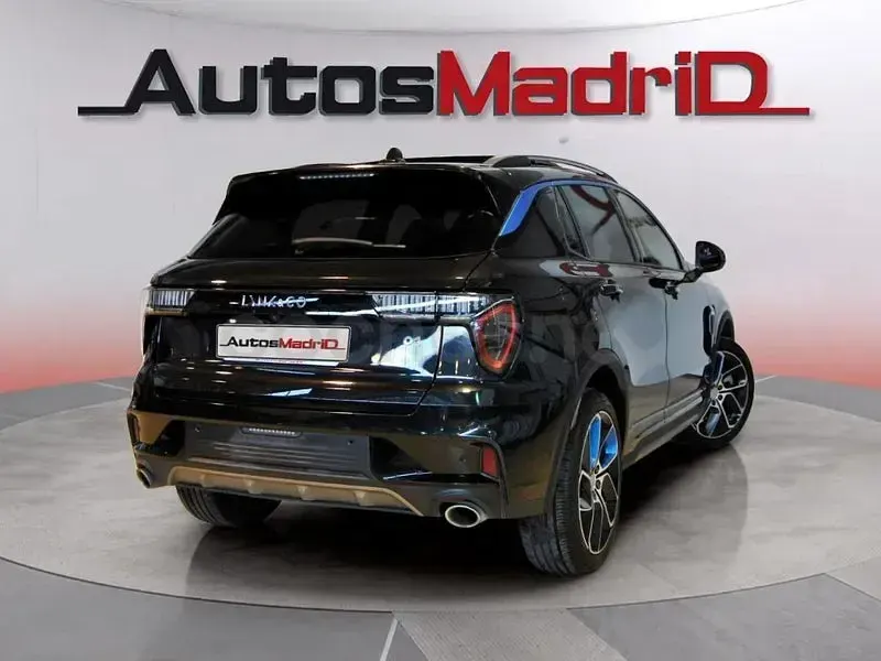 Usado Lynk & Co 01 261 CV (191 kW) 2024 Negro SUV