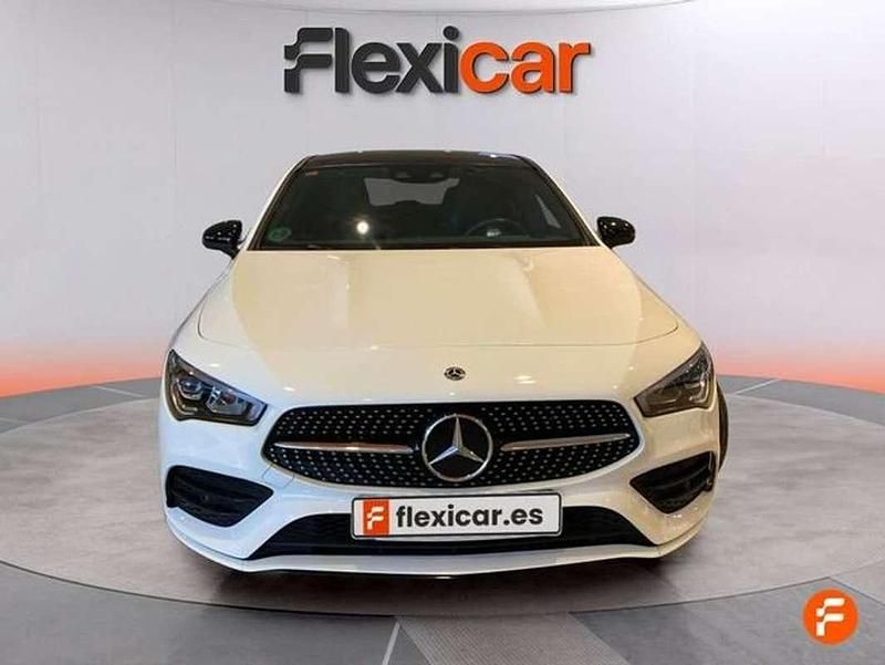 Usado Mercedes CLA180 136 CV (100 kW) 2019 Blanco Berlina