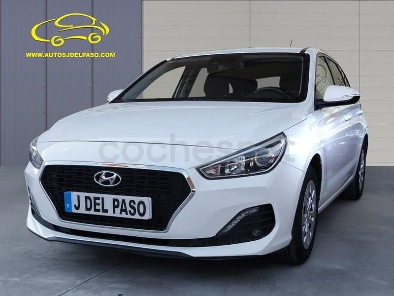 Usado Hyundai i30 Style 140 CV (102 kW) 2020 Blanco Familiar