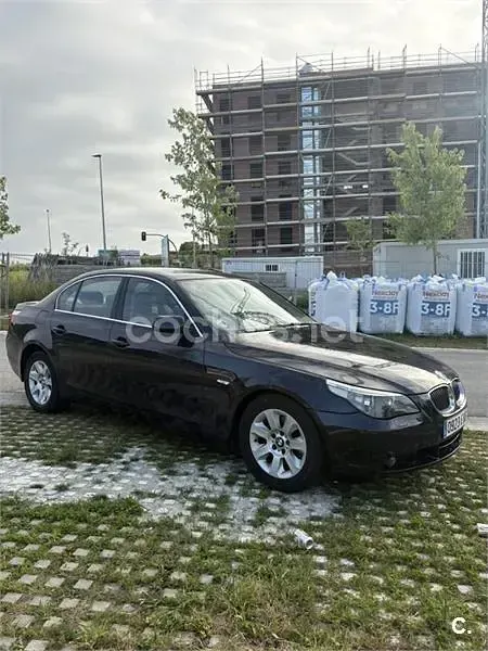 Usado BMW 525 177 CV (130 kW) 2006 Azul Berlina