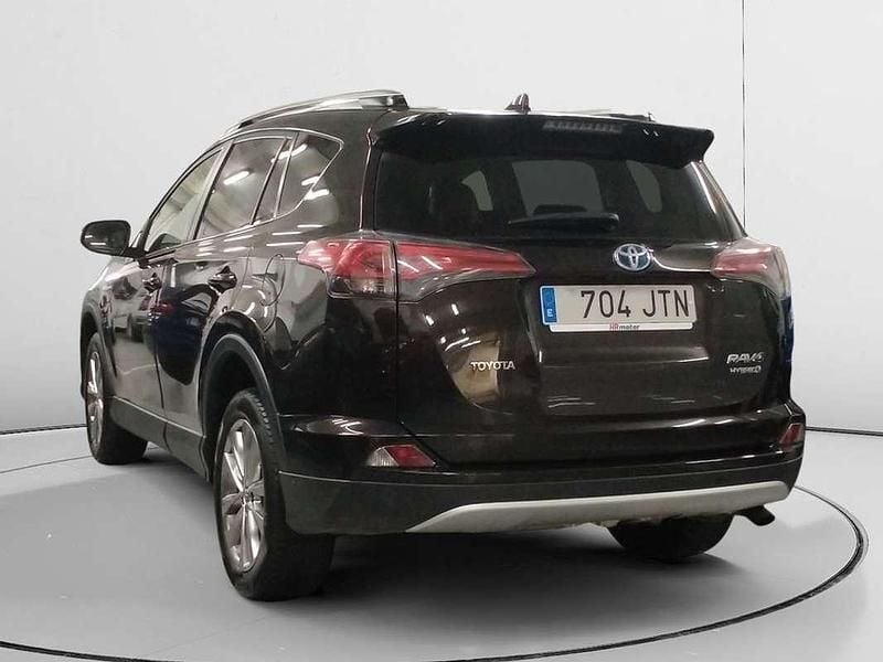Usado Toyota RAV4 Hybrid Advance 197 CV (144 kW) 2016 Negro SUV