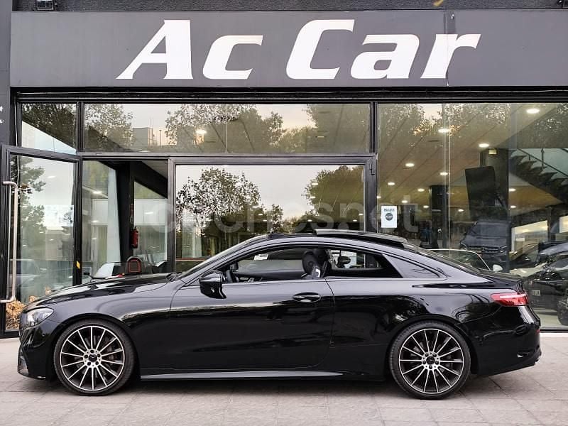 Negro Usado 2020 Mercedes E400 Coupe | 51.000 € (Buen precio) - Imagen 1/4