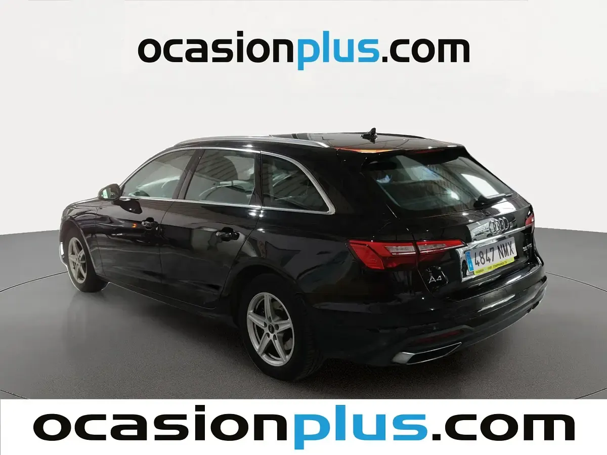 Usado Audi A4 Advanced Plus 150 CV (110 kW) 2023 Negro Familiar