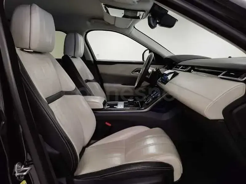 Usado Land Rover Range Rover Velar HSE 240 CV (176 kW) 2018 Negro SUV