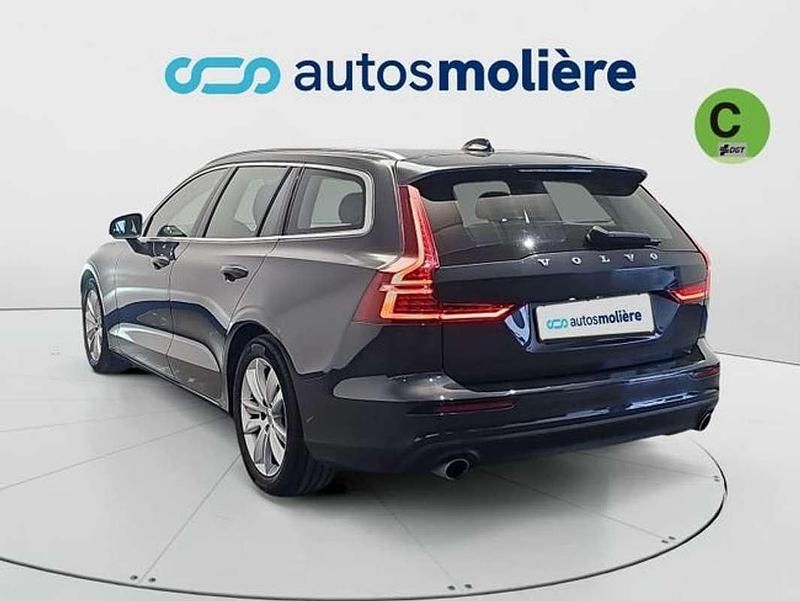 Usado Volvo V60 Momentum 190 CV (139 kW) 2018 Gris Familiar