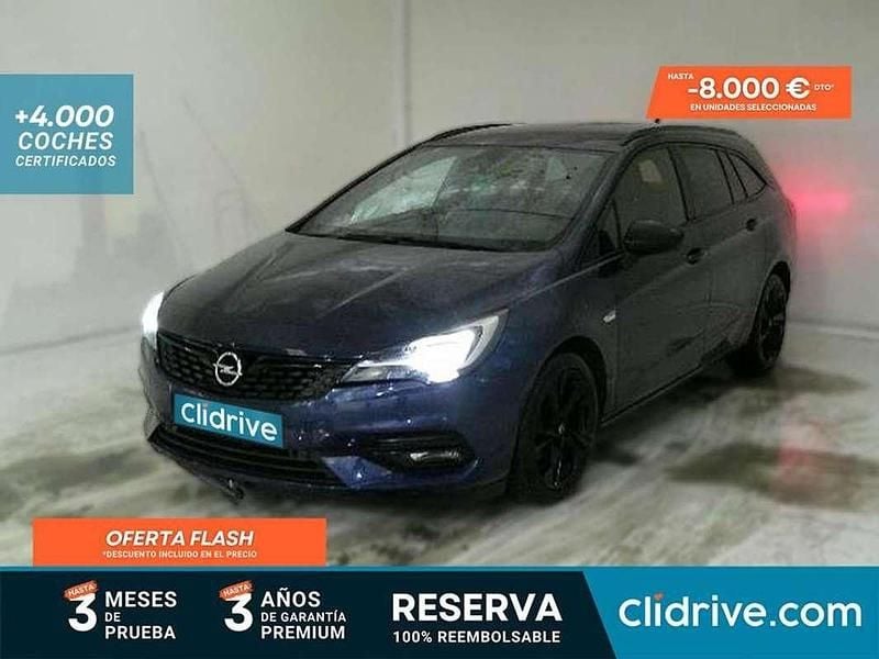 Usado Opel Astra Ultimate 122 CV (89 kW) 2021 Azul Familiar