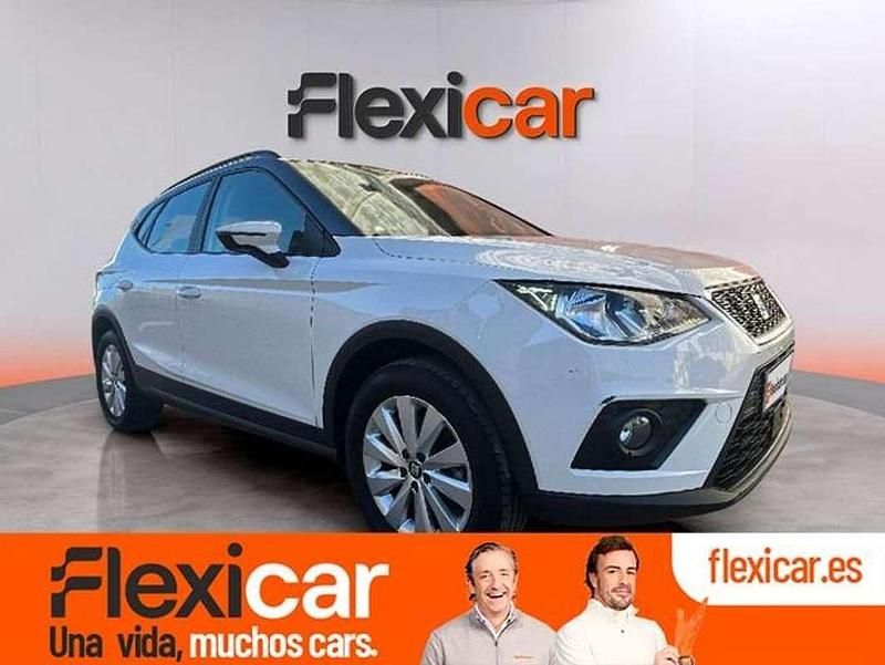 Usado Seat Arona Style 110 CV (80 kW) 2021 Blanco SUV