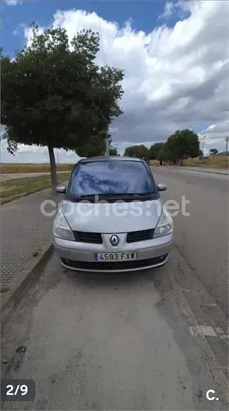Usado Renault Grand Espace Dynamique 150 CV (110 kW) 2007 Gris / plata Monovolumen