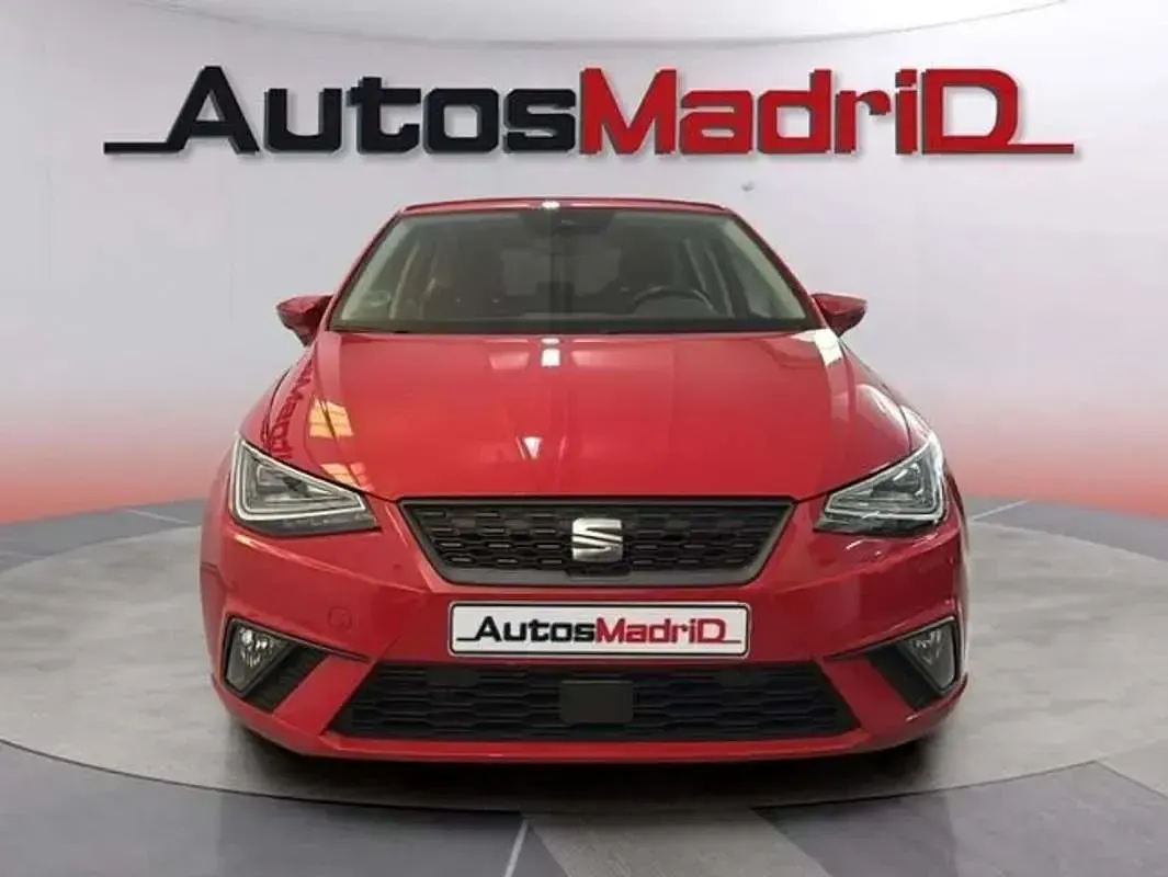 Usado Seat Ibiza Style 116 HP (85 kW) 2024 Vermelho Citadino