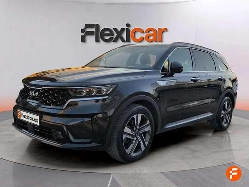Usado Kia Sorento 193 CV (141 kW) 2023 Negro SUV