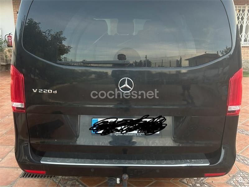 Negro Usado 2019 Mercedes V220 Monovolumen | 41.000 € (Buen precio) - Imagen 1/2