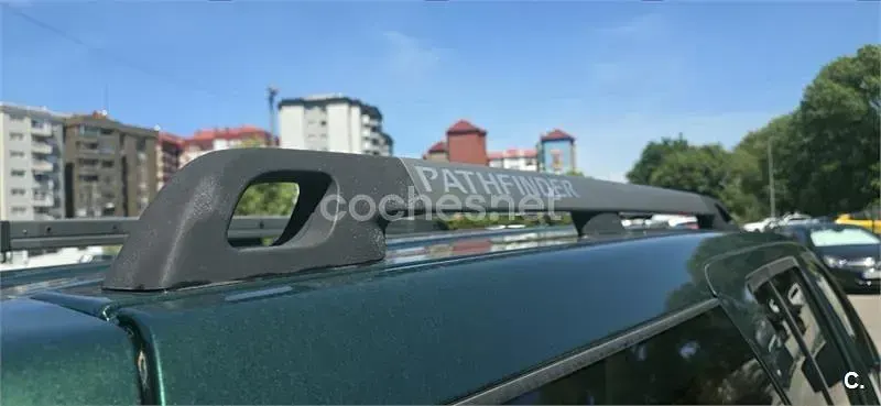 Usado Nissan Pathfinder 171 CV (125 kW) 2008 Verde SUV