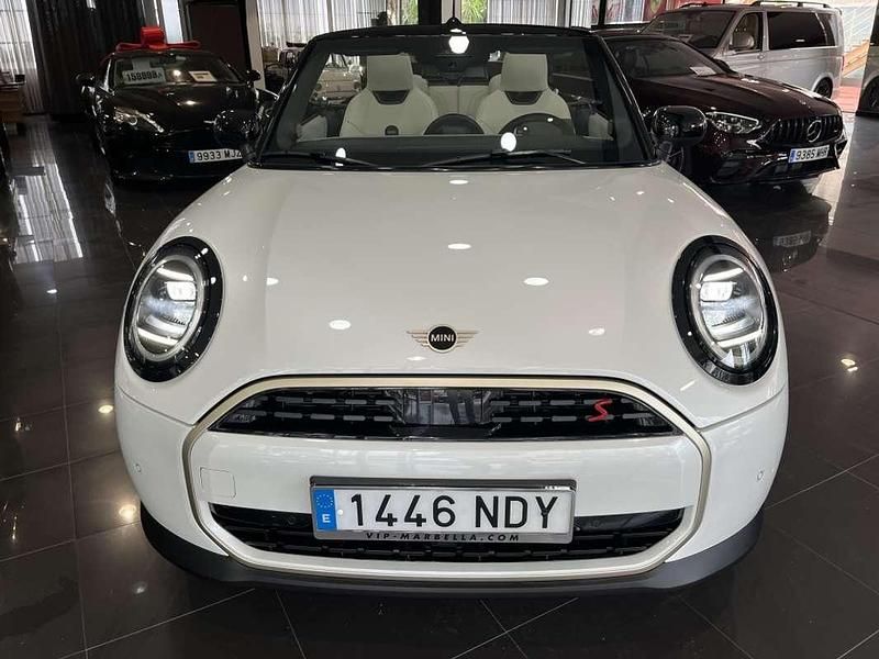 Usado Mini Cooper S Cabriolet Favoured 204 CV (150 kW) 2025 Blanco Descapotable