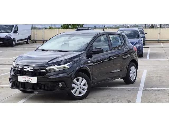 Begagnad Dacia Sandero Expression 91 HK (66 kW) 2023 Svart Halvkombi