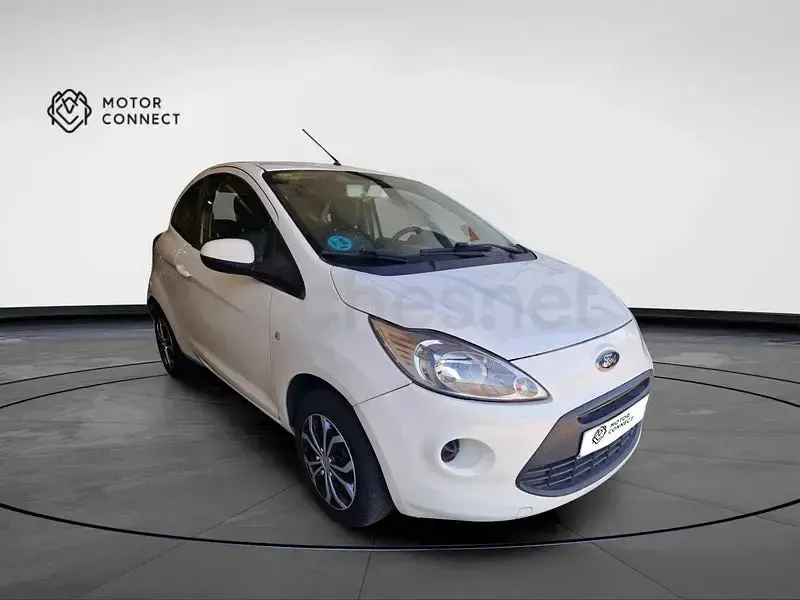 Usado Ford Ka 69 CV (50 kW) 2014 Blanco Berlina