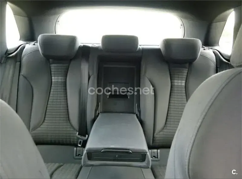 Usado Audi A3 150 CV (110 kW) 2015 Gris / plata Berlina