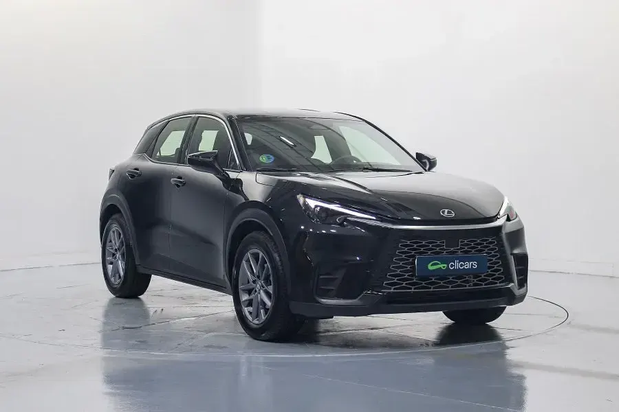 Usado Lexus LBX 136 CV (100 kW) 2025 Negro SUV