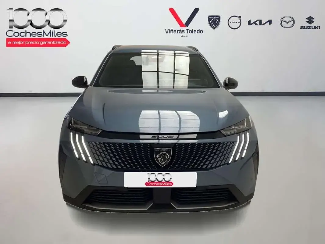 Usado Peugeot 5008 Allure 145 CV (106 kW) 2025 Azul SUV