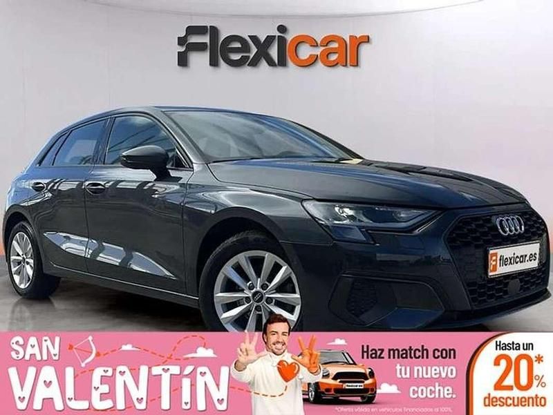 Usado Audi A3 110 CV (80 kW) 2023 Gris Berlina