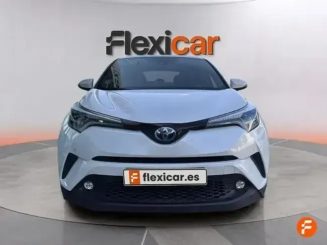 Usado Toyota C-HR Advance 122 CV (89 kW) 2018 Blanco SUV