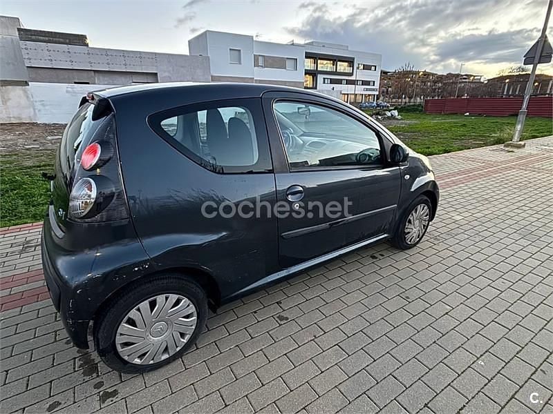 Usado Citroën C1 54 CV (39 kW) 2007 Gris / plata Utilitario