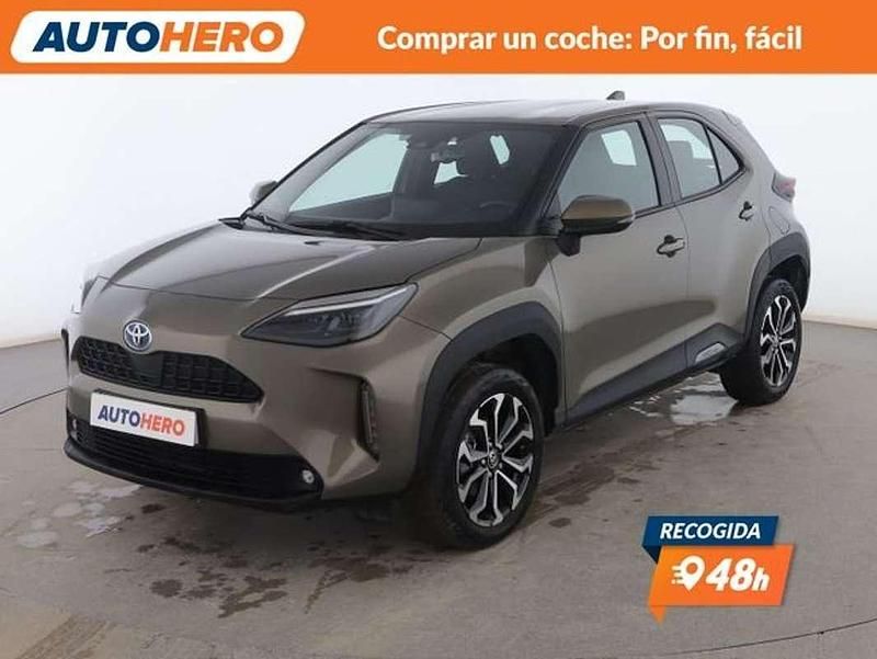 Usado Toyota Yaris Cross Active 116 CV (85 kW) 2023 Verde SUV
