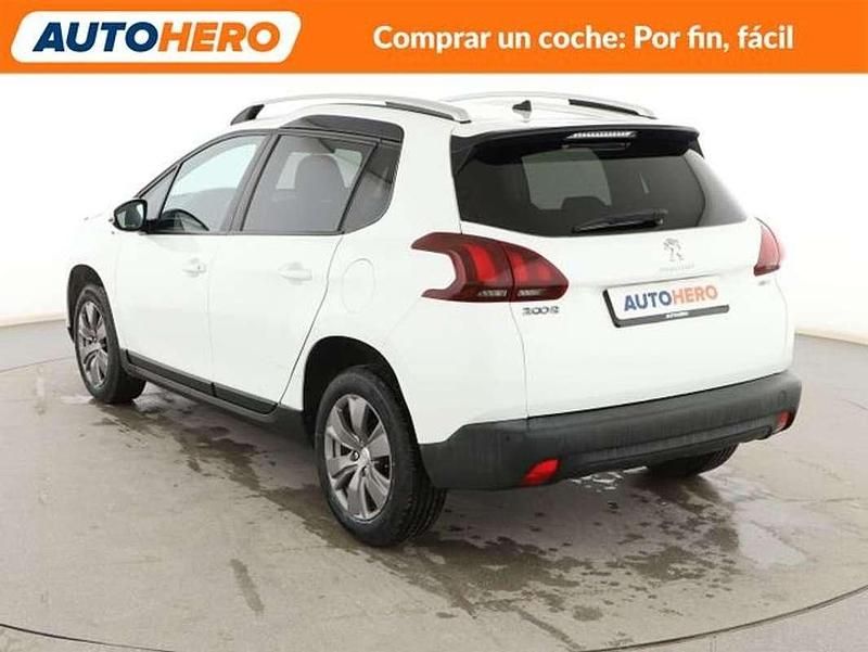 Usado Peugeot 2008 Style 110 CV (80 kW) 2017 Blanco SUV