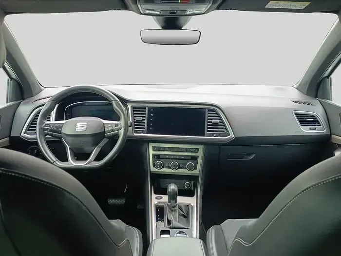 Usado Seat Ateca 150 CV (110 kW) 2021 Blanco SUV