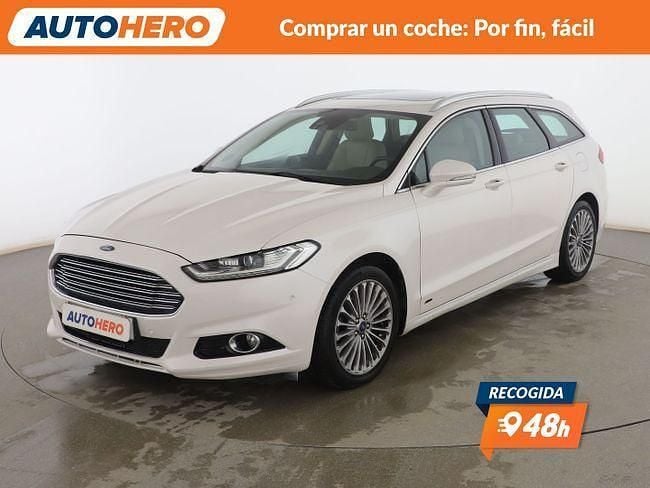 Usado Ford Mondeo Titanium 180 CV (132 kW) 2018 Blanco Familiar