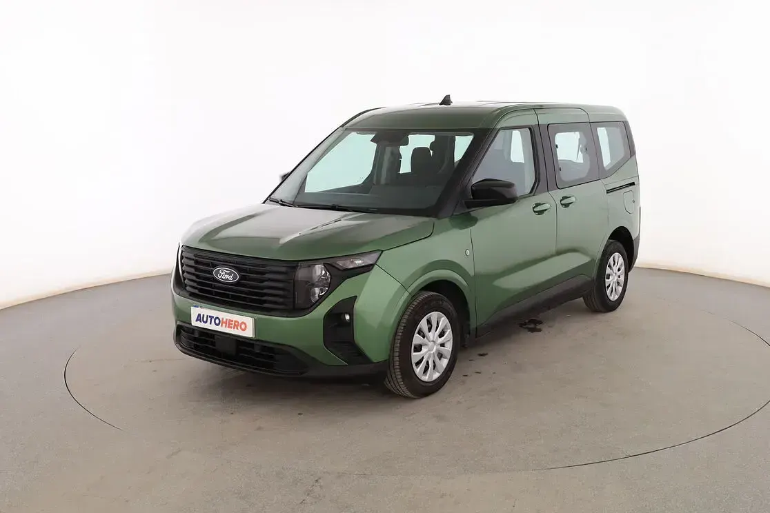 Usado Ford Tourneo Courier Trend 125 CV (91 kW) 2024 Monovolumen