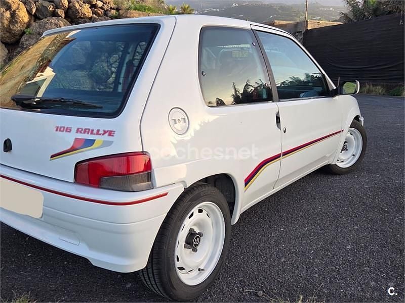 Usado Peugeot 106 99 CV (72 kW) 1994 Blanco Utilitario
