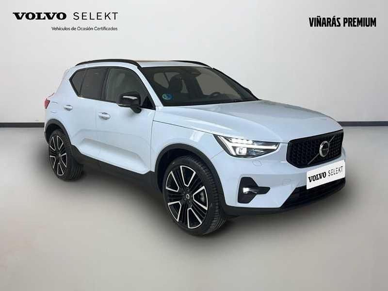 Usado Volvo XC40 Ultra 197 CV (144 kW) 2024 Azul SUV