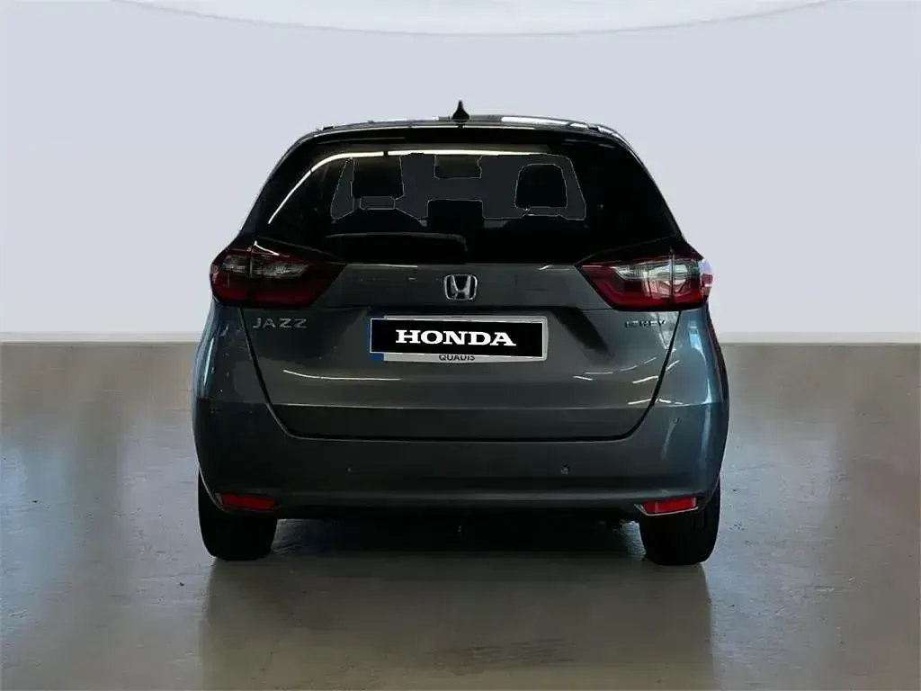 Usado Honda Jazz Executive 109 CV (80 kW) 2023 Gris Utilitario