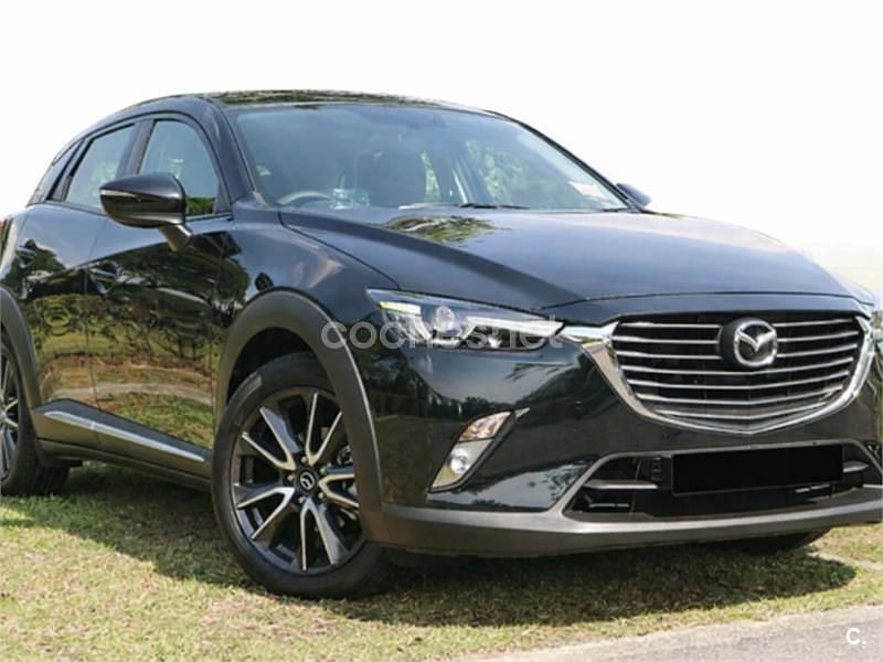 Usado Mazda CX-3 Luxury 120 CV (88 kW) 2017 Gris / plata SUV