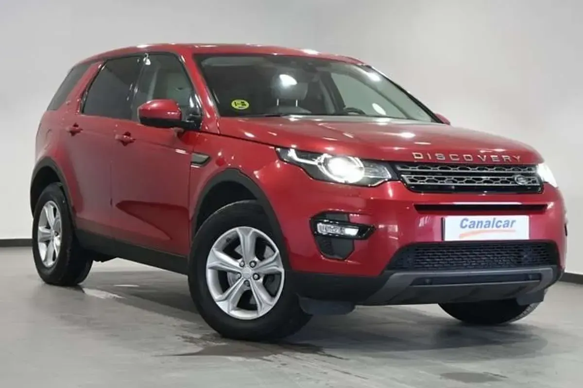 Usado Land Rover Discovery Sport HSE Luxury 150 CV (110 kW) 2015 Rojo SUV