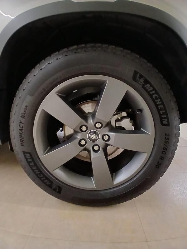 Usado Land Rover Defender S 249 CV (183 kW) 2024 Todoterreno