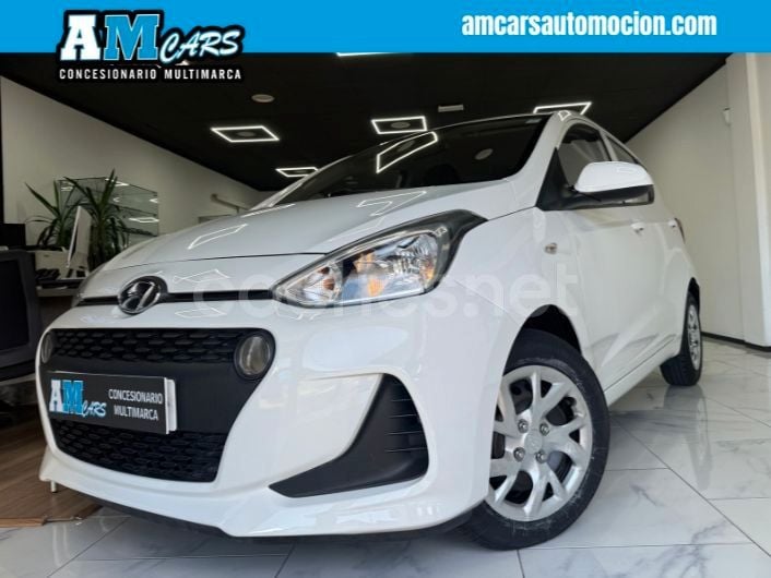 Blanco Usado 2018 Hyundai i10 Utilitario | 9690 € (Precio justo) - Imagen 1/4