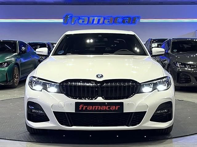 Usado BMW 320e M Sport 204 CV (150 kW) 2021 Blanco Berlina