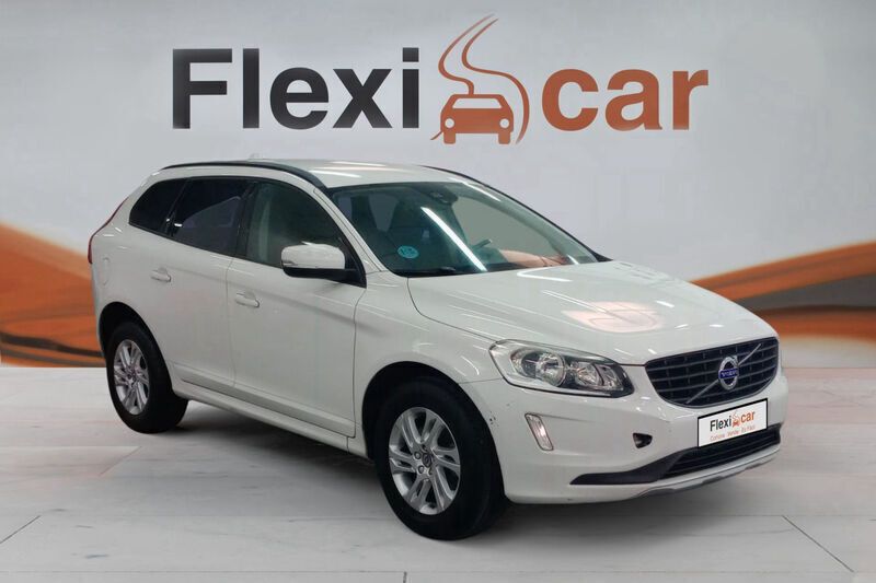 Blanco Usado 2017 Volvo XC60 Kinetic SUV | 20.490 € - Imagen 1/4