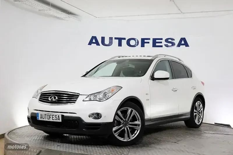 Blanco Usado 2016 Infiniti QX30 Premium SUV | 18.450 € - Imagen 1/4