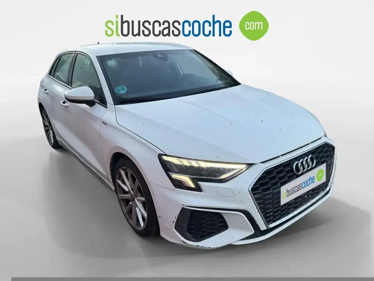 Usado Audi A3 S-Line 150 CV (110 kW) 2021 Blanco Berlina