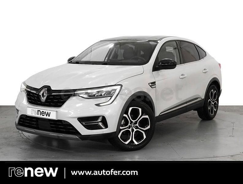 Usado Renault Arkana Zen 140 CV (102 kW) 2022 Gris / plata SUV